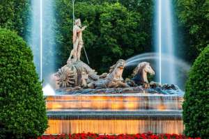 Statue des Neptun